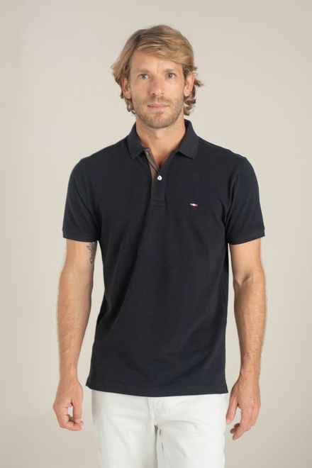 polo-diferenciada-preta-2